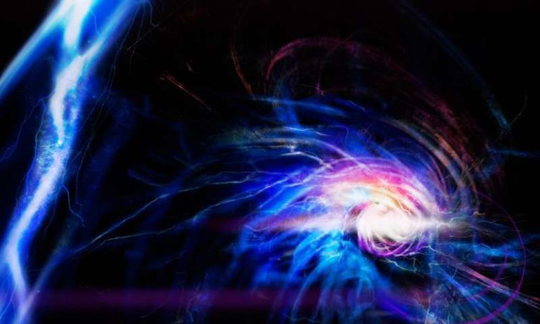 Ученые наблюдают новую квантовую частицу со свойствами шаровой молнии
