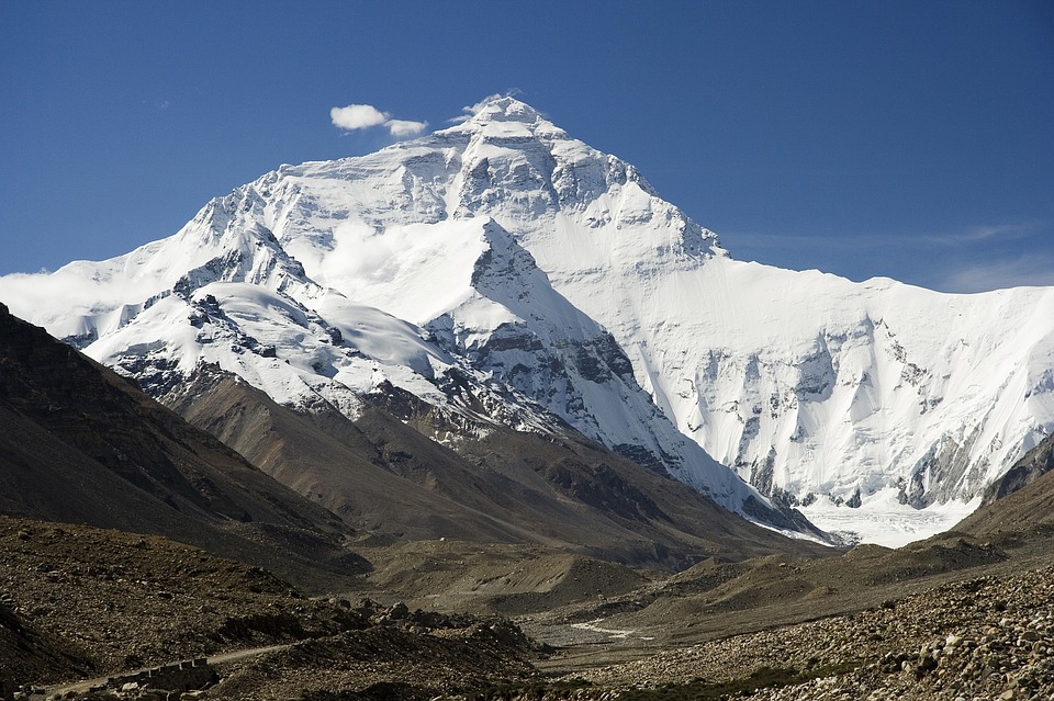 Гора Эверест, Гималаи, Непал.