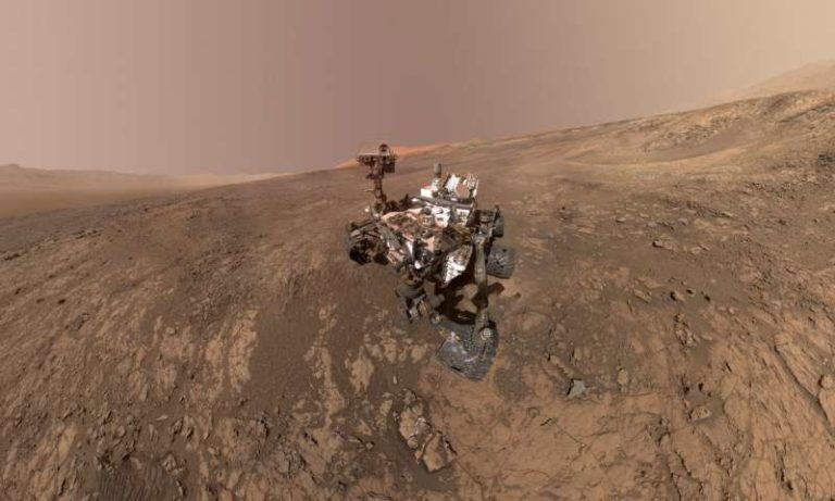 Ровер Curiosity празднует 2000-й сол на Марсе