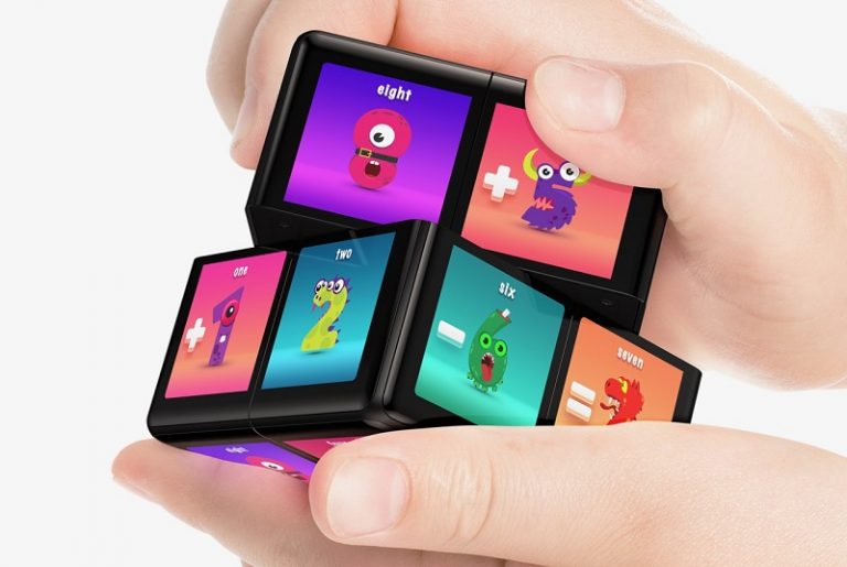 WowCube переводит игры в другое измерение