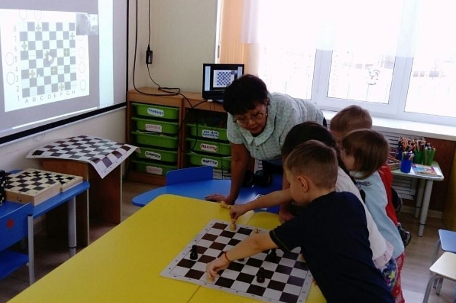 «Азы шахмат для дошколят» - детсадам Югры