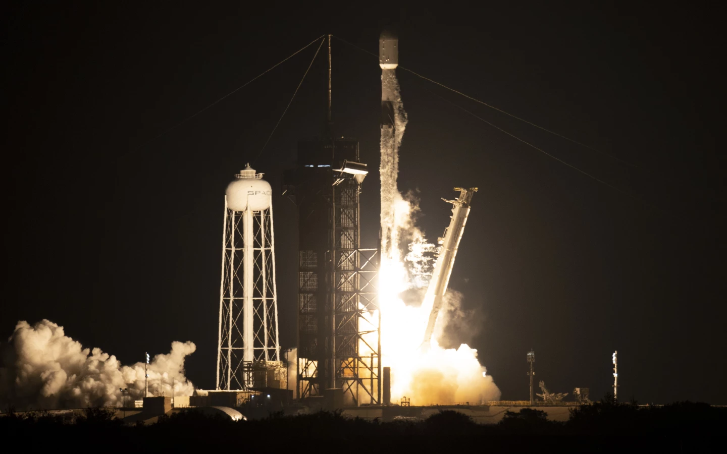 Запуск ракеты SpaceX Falcon 9 с космическим аппаратом Imaging X-ray Polarimetry Explorer