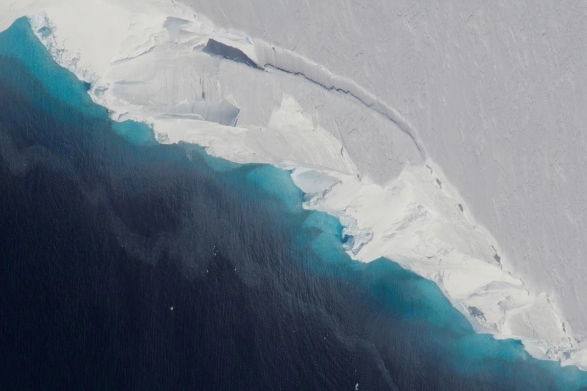 Шельфовый ледник Туэйтса в Антарктиде может обрушиться в течение пяти лет