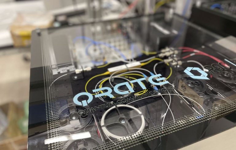 Российские физики создадут дешевую и компактную систему квантовой связи к концу 2022 года