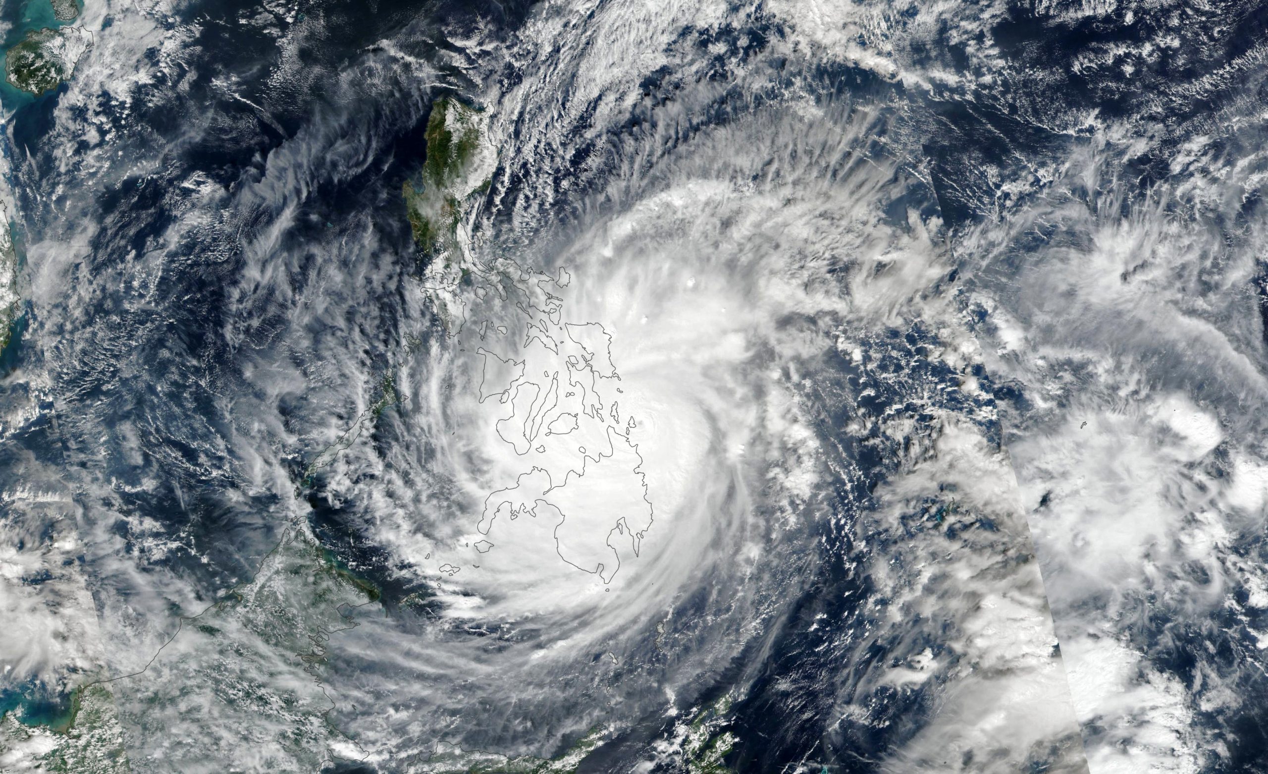 Супертайфун Раи 16 декабря 2021 г.