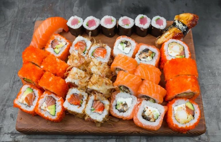 Роллы в Ижевске: заказ онлайн