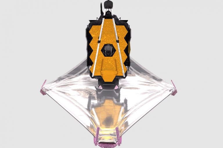 С успешно выдвинутыми стрелами солнцезащитный экран Джеймса Уэбба обретает форму