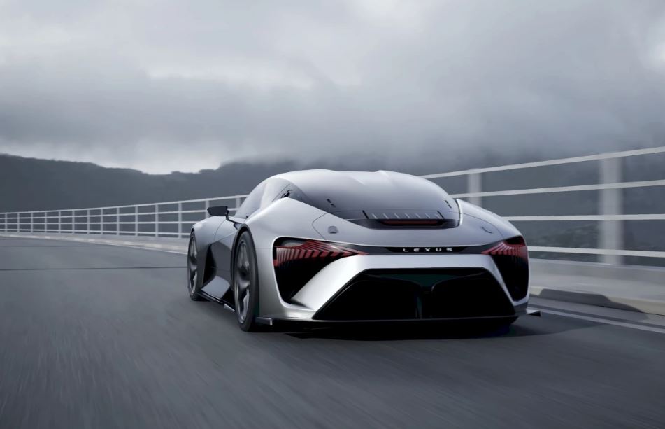 Lexus показал концепт спортивного электромобиля BEV Sport с запасом хода 700 км