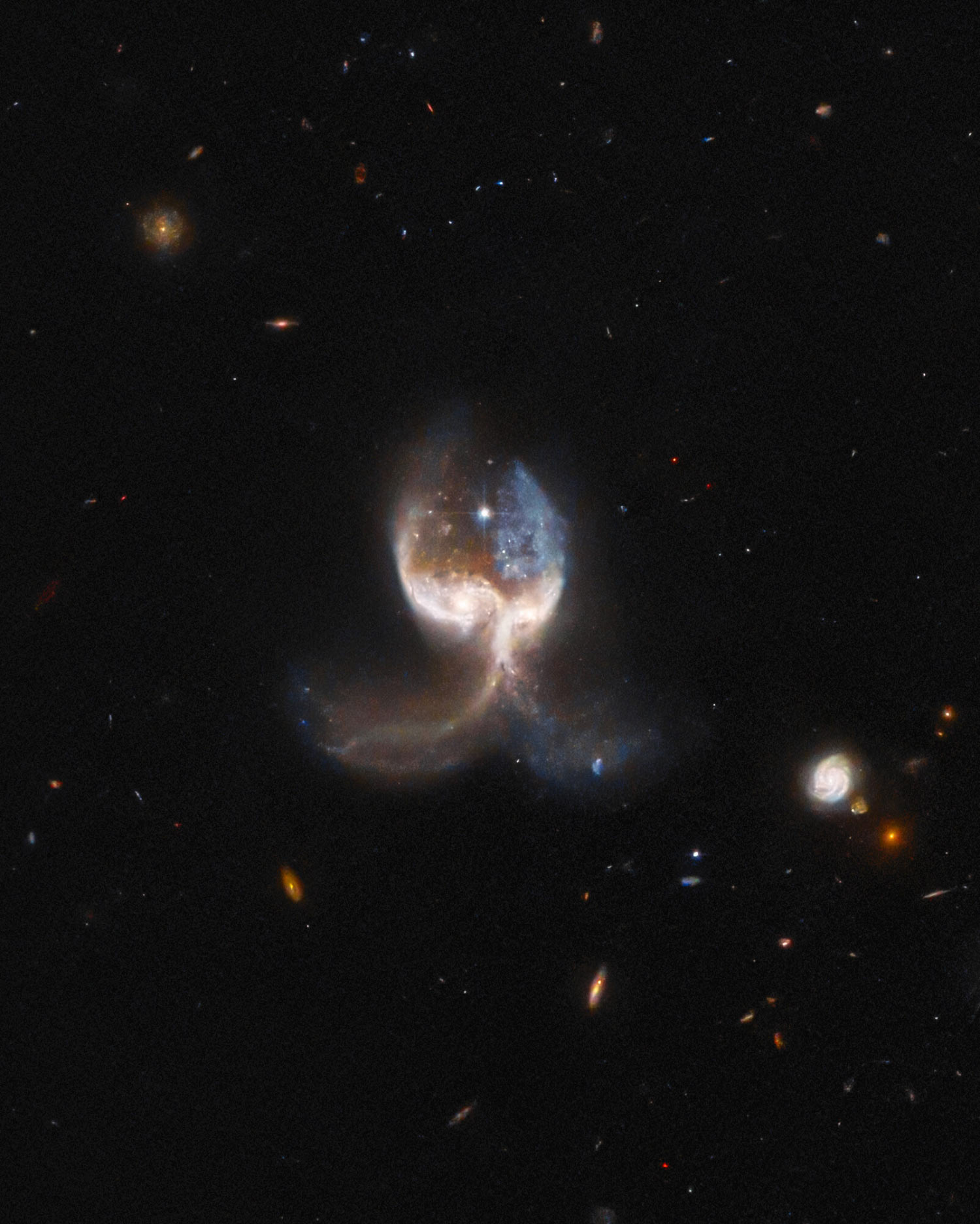 столкновения галактик VV 689