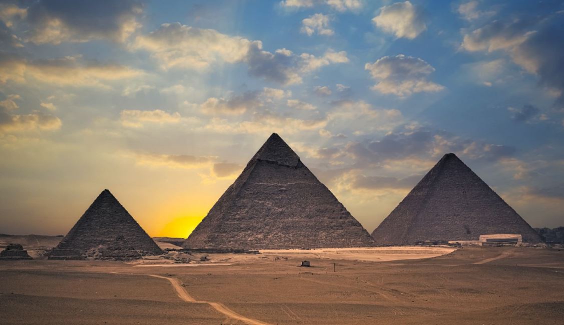 Пятое доказательство тройственности пирамиды Хеопса