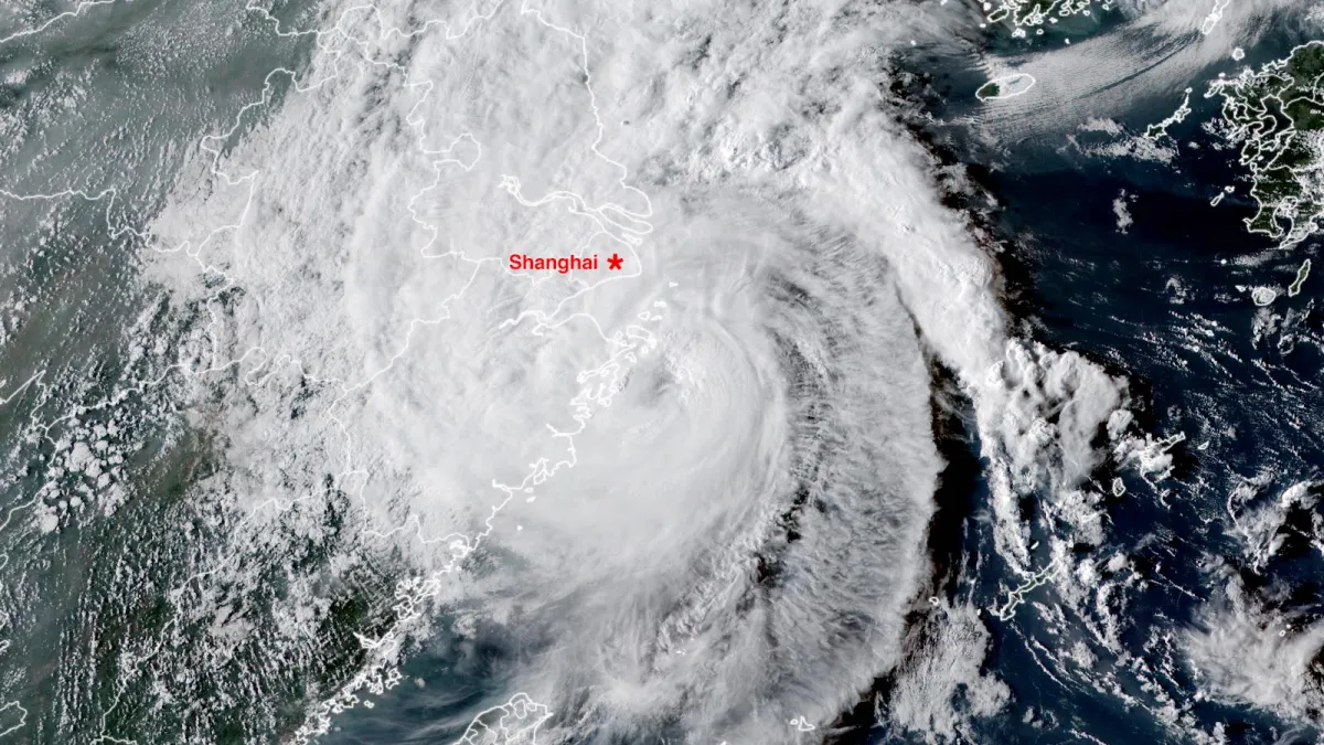Спутниковый снимок тайфуна Муифа 14 сентября 2022 года
