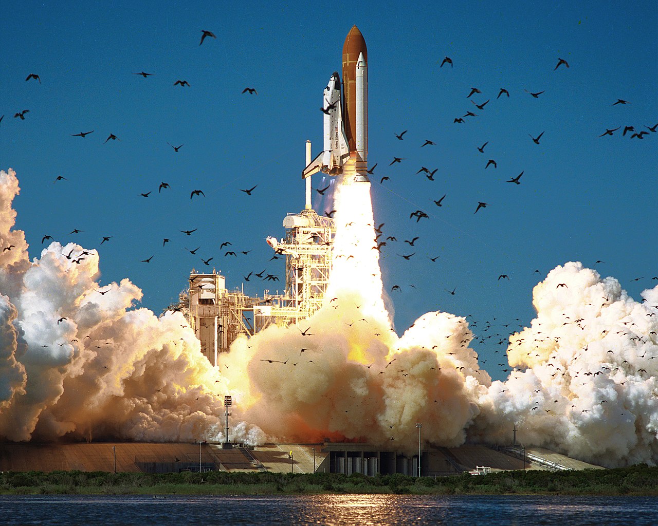 Запуск "Челленджера" на старте STS-51L