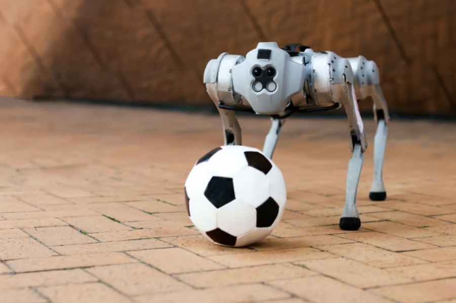DribbleBot предназначен для ведения мяча в реалистичных условиях.