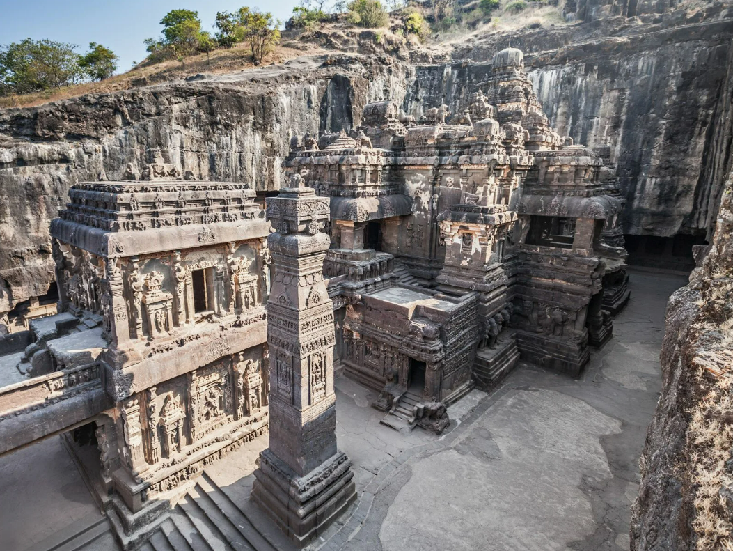 Храм Кайласанатха