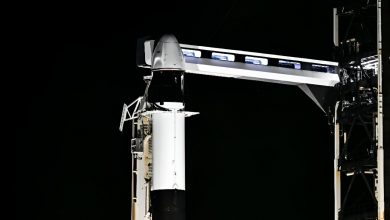 Ракета SpaceX Falcon 9 с кораблем Crew Dragon Resilience