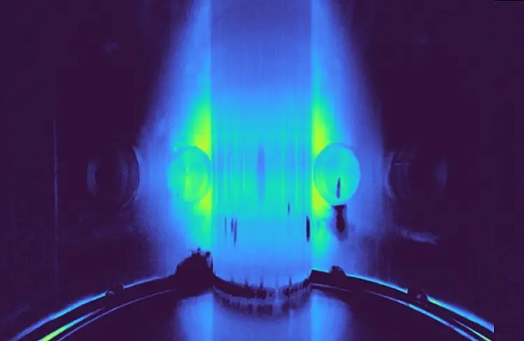 Первая плазма на Токамаке SMART