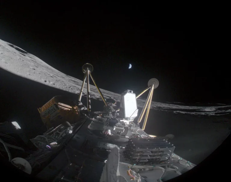 Лунный модуль Athena