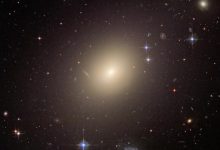 эллиптическая галактика ESO 325-G004