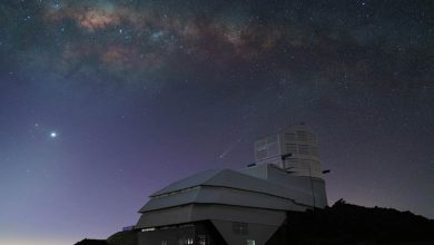 Ночное небо накрывает обсерваторию Веры Рубин