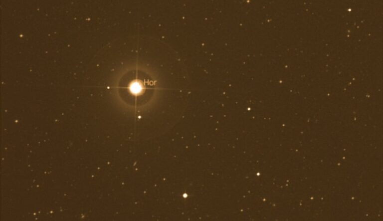 звезда Йота Часов,