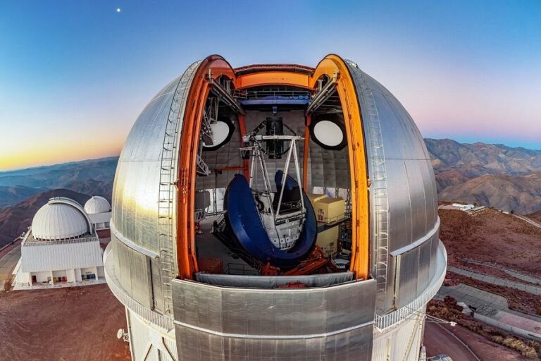 Víctor M. Blanco 4-meter Telescope