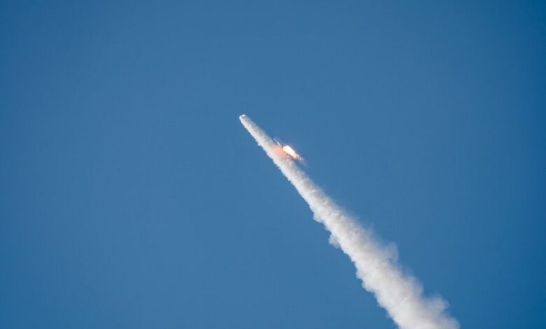 На китайском космическом корабле «Мэнчжоу» срабатывают аварийные двигатели