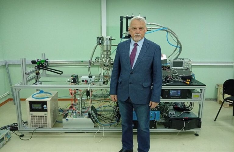 Сергей Рогожкин и Атотом