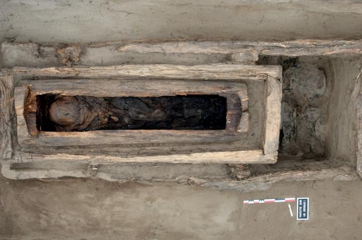 Погребение богатой женщины Ус-Сэргэ 1 XVIII века